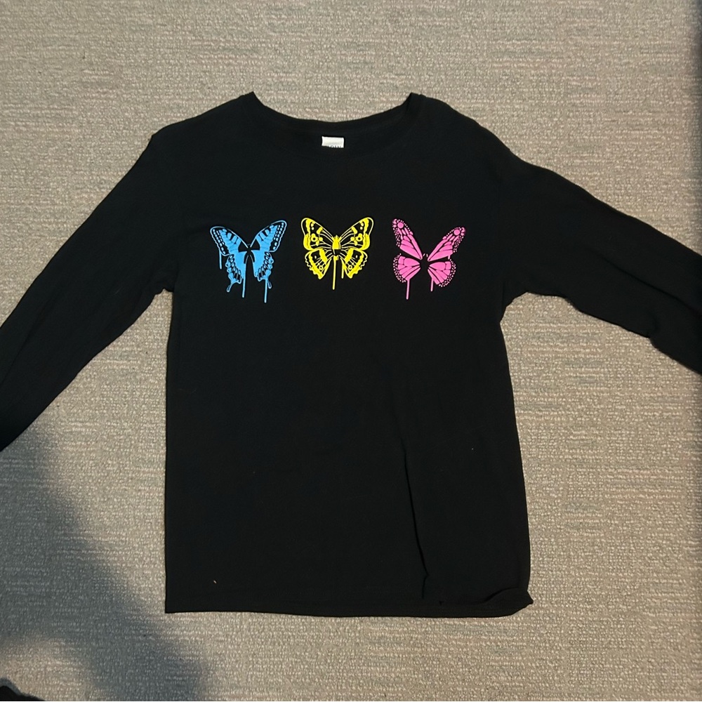 Black Graphic Long Sleeve Tee with Butterfly Pattern Boss Babes Slogan Women’s